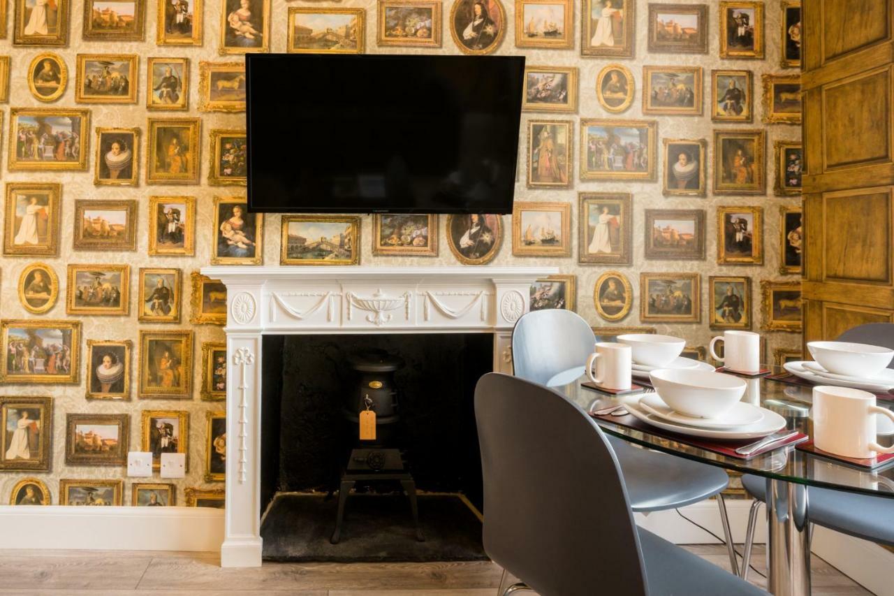 West Bow - Magical Harry Potter-Inspired Flat Near Edinburgh Castle Leilighet Eksteriør bilde